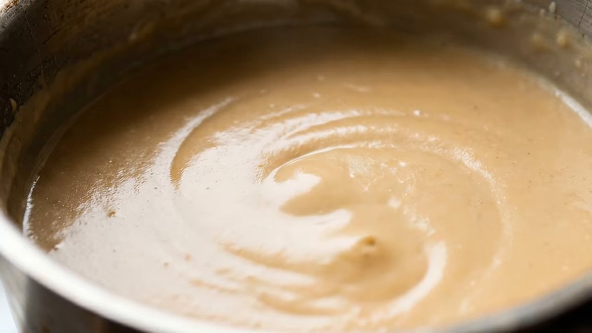 La gelatina: piedra a 4 grados, crema a 180: fotograma del vídeo de El Cuchinero